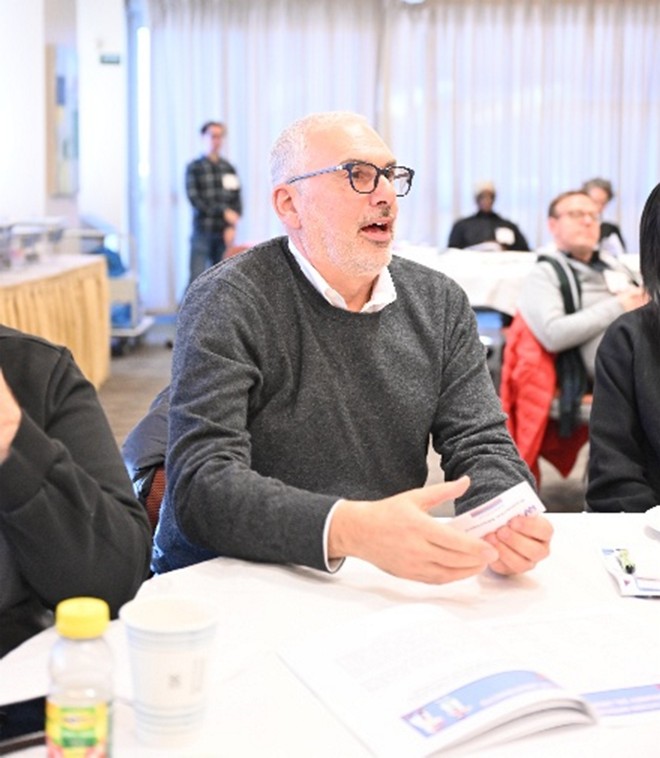 Photo of Dr. Roberto Mariani