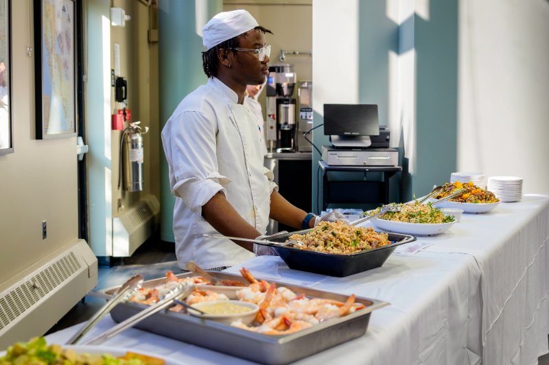 Chef Shelly Flash ’15 Returns to KCC for Catering Class’s Practical Exam, a Bite, and Words of Advice