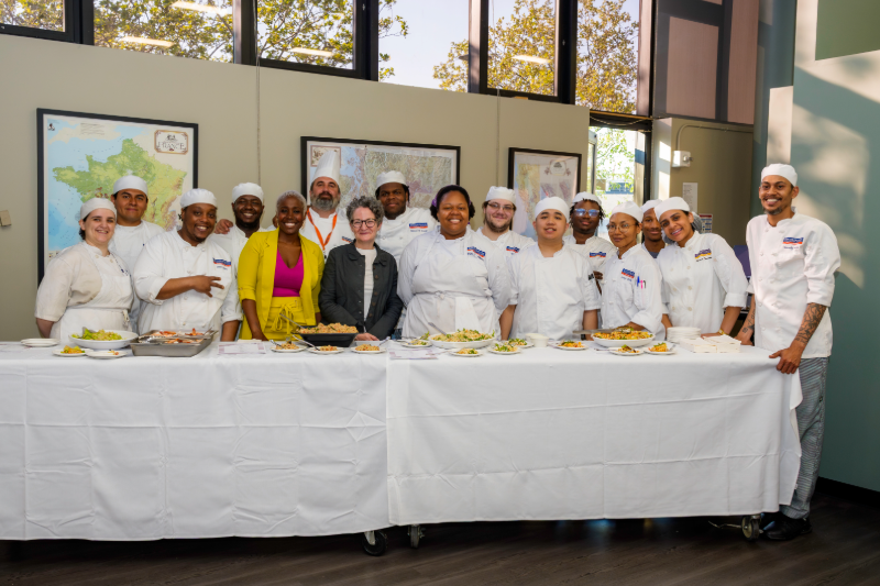 Chef Michael DiGiovanni's catering class with Chef Shelly Flash '15 and President Suri Duitch Chef Michael DiGiovanni's catering class with Chef Shelly Flash '15 and President Suri Duitch